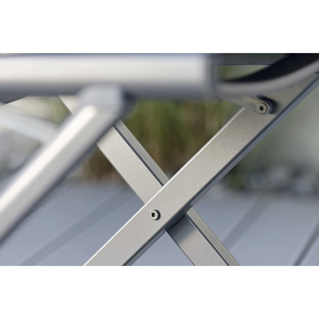 Stern Nils Balkonklappstuhl Aluminium/Textilene Graphit/Silbergrau 4 Stern Nils Balkonklappstuhl Aluminium/Textilene Graphit/Silbergrau – Bild 2