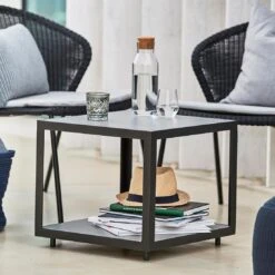 Cane-Line Level Beistelltisch 48x48cm Aluminium/Keramik Lava Grey/Light Grey -Garten Und Außenbereich cane line level beistelltisch 48x48cm aluminium keramik 1479943 2