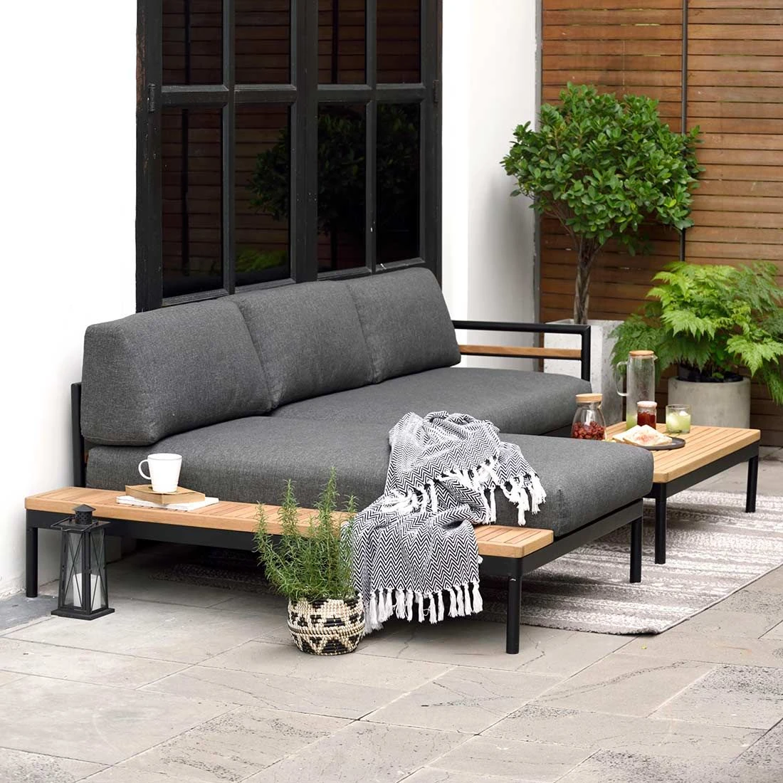 LifestyleGarden Bryde Ecklounge 3-tlg. Aluminium/Teak/Olefin Anthrazit/Natur 18 LifestyleGarden Bryde Ecklounge 3-tlg. Aluminium/Teak/Olefin Anthrazit/Natur – Bild 16